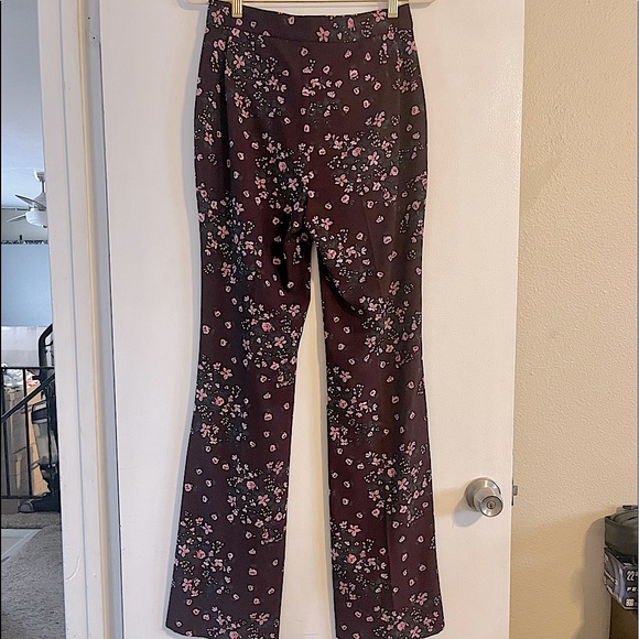 Pearl Floral Crepe Ruthie Pant - Picture 4 of 15